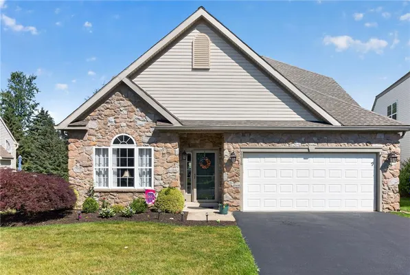 Property Slideshow image 2 of 72 | 6616 blue heather ct, Lower Macungie Twp, PA, 18062