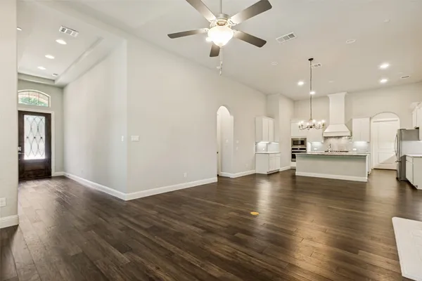Property Slideshow image 3 of 24 | 8905 woodheath cir, Mckinney, TX, 75070