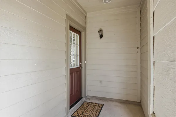 Property Slideshow image 3 of 40 | 106 portsmouth dr, Georgetown, TX, 78633