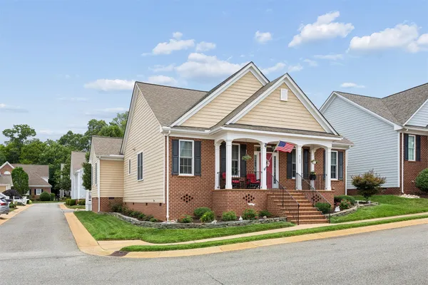 Property Slideshow image 2 of 64 | 4105 cooper nace, Williamsburg, VA, 23188