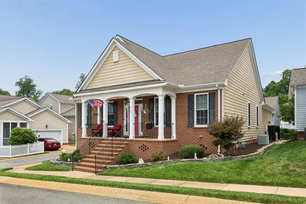 Property Slideshow image 3 of 64 | 4105 cooper nace, Williamsburg, VA, 23188