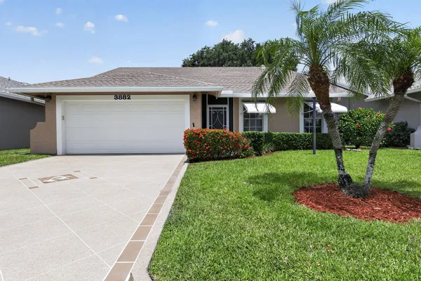 Property Slideshow image 2 of 52 | 3882 dafilee cir, West Palm Beach, FL, 33417