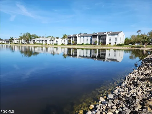 Property Slideshow image 3 of 50 | 9950 sailview ct 5-e1, Fort Myers, FL, 33905