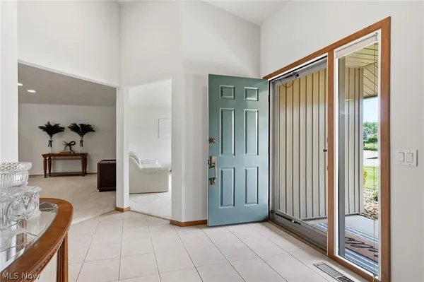 Property Slideshow image 2 of 22 | 32672 heron cir, North Ridgeville, OH, 44039