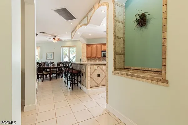 Property Slideshow image 3 of 50 | 10581 avila cir, Fort Myers, FL, 33913