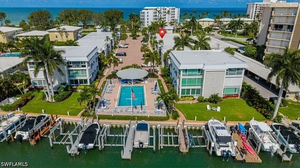 Property Slideshow image 2 of 18 | 2100 gulf shore blvd 111, Naples, FL, 34102