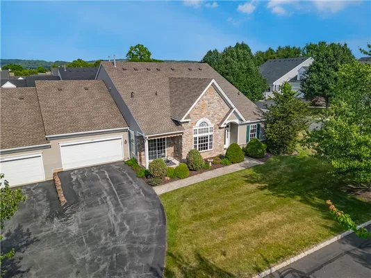 Property Slideshow image 3 of 46 | 1861 felicity ln, Lower Saucon Twp, PA, 18055