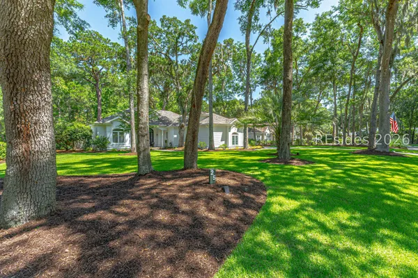 Property Slideshow image 2 of 49 | 25 primrose ln, Hilton Head Island, SC, 29926