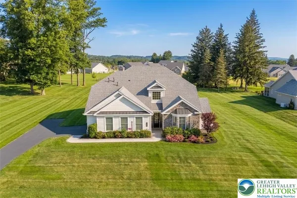 Property Slideshow image 3 of 42 | 7733 valor dr, Springfield Twp, PA, 18036