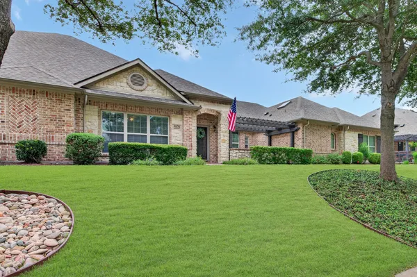 Property Slideshow image 2 of 40 | 5878 fairview pkwy, Fairview, TX, 75069