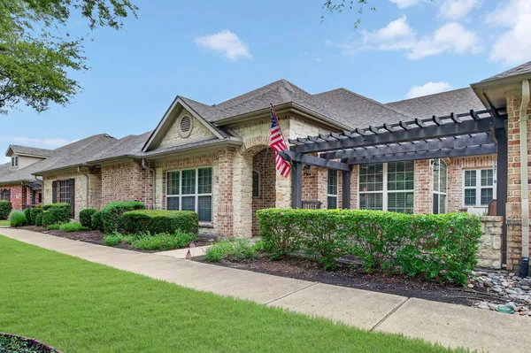 Property Slideshow image 3 of 40 | 5878 fairview pkwy, Fairview, TX, 75069