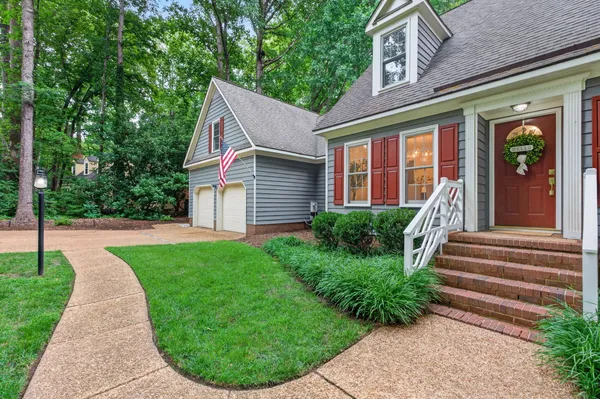 Property Slideshow image 3 of 46 | 4 efford ct, Williamsburg, VA, 23188