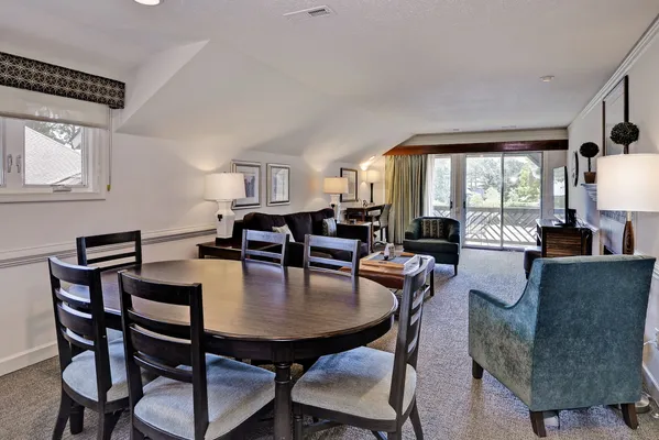 Property Slideshow image 3 of 42 | 245 padgetts ordinary, Williamsburg, VA, 23185