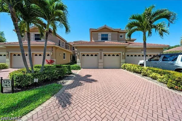 Property Slideshow image 3 of 10 | 575 el camino real 6102, Naples, FL, 34119