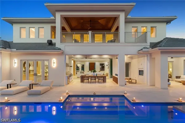 Property Slideshow image 3 of 17 | 1985 crayton rd, Naples, FL, 34102