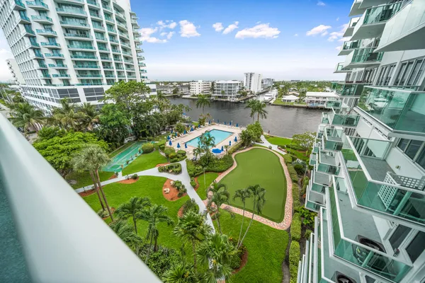 Property Slideshow image 2 of 35 | 3233 ne 34th st 718, Fort Lauderdale, FL, 33308