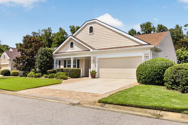 Property Slideshow image 2 of 37 | 45 raven glass ln, Bluffton, SC, 29909