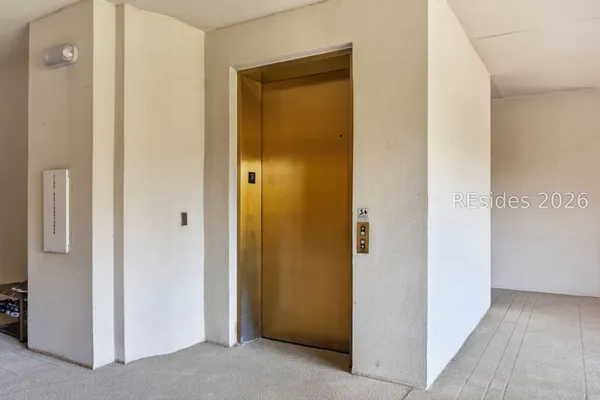 Property Slideshow image 2 of 55 | 200 grandview ct 231, Hilton Head Island, SC, 29926