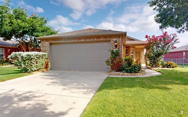 Property Slideshow image 2 of 37 | 1456 birmingham forest dr, Frisco, TX, 75036