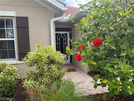 Property Slideshow image 2 of 46 | 3217 birch tree ln, Alva, FL, 33920