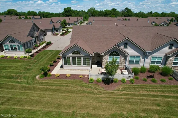 Property Slideshow image 3 of 45 | 1934 woods dr, Streetsboro, OH, 44241