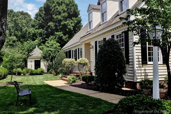 Property Slideshow image 2 of 38 | 137 highland, Williamsburg, VA, 23188
