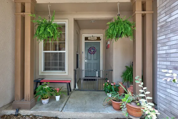 Property Slideshow image 3 of 34 | 120 nolan dr, Georgetown, TX, 78633