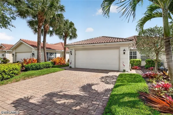 Property Slideshow image 2 of 48 | 3123 futuna ln, Naples, FL, 34119