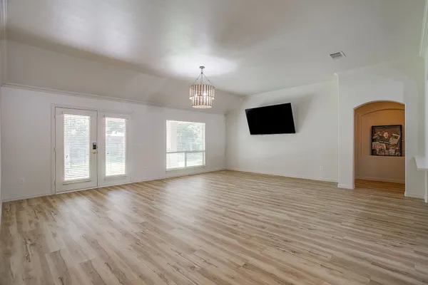 Property Slideshow image 3 of 24 | 10508 belvedere dr, Denton, TX, 76207