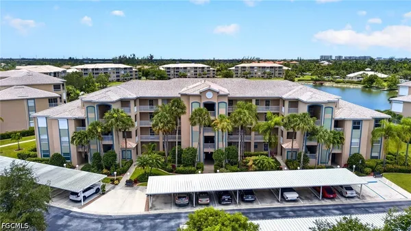 Property Slideshow image 2 of 50 | 14071 brant point cir 6304, Fort Myers, FL, 33919