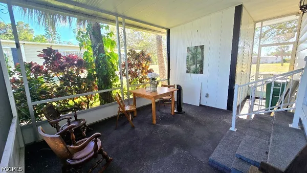 Property Slideshow image 2 of 23 | 537 charlemagne blvd, Naples, FL, 34112