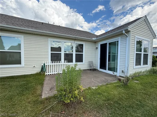 Property Slideshow image 2 of 10 | 9482 redington dr, North Ridgeville, OH, 44039
