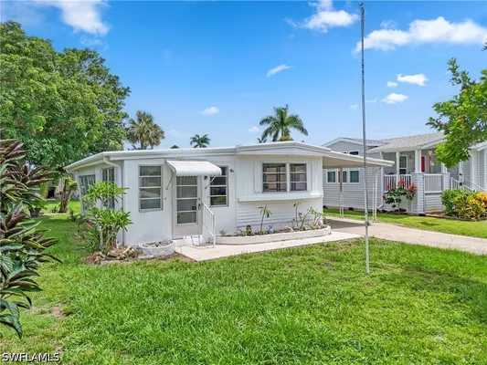 Property Slideshow image 2 of 28 | 510 menton ln, Naples, FL, 34112