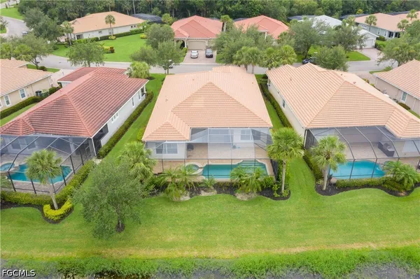 Property Slideshow image 3 of 38 | 3980 otter bend cir, Fort Myers, FL, 33905