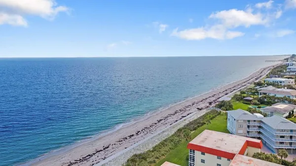 Property Slideshow image 2 of 29 | 5400 highway a1a h3, Vero Beach, FL, 32963