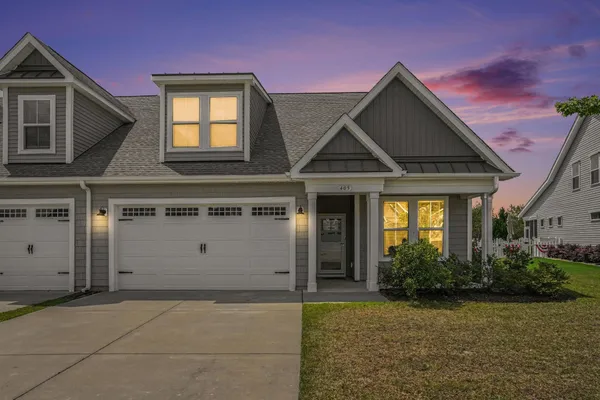 Property Slideshow image 2 of 40 | 405 goldenrod cir 1e, Little River, SC, 29566