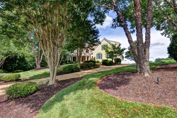 Property Slideshow image 3 of 45 | 162 waterton, Williamsburg, VA, 23188