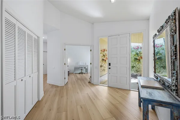 Property Slideshow image 3 of 32 | 5900 fountain dr, Naples, FL, 34119