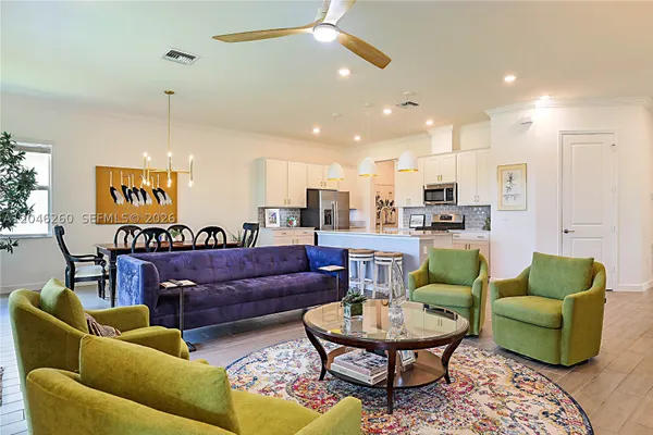 Property Slideshow image 2 of 82 | 1000 se crosswood way, Port St Lucie, FL, 34984