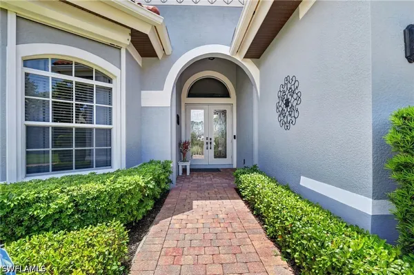 Property Slideshow image 3 of 41 | 6062 divot ct, Naples, FL, 34113