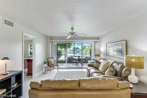 Property Slideshow image 2 of 24 | 3030 binnacle dr 101, Naples, FL, 34103
