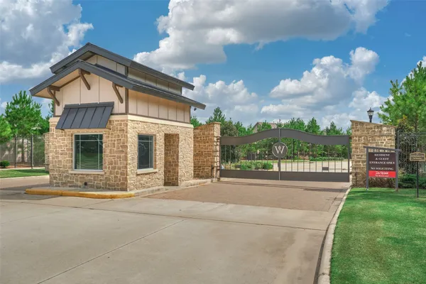 Property Slideshow image 3 of 44 | 108 wild wick way, Spring, TX, 77382