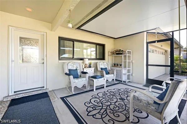 Property Slideshow image 2 of 35 | 120 fleur de lis ln, Naples, FL, 34112