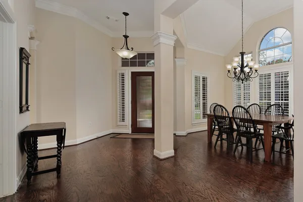 Property Slideshow image 3 of 26 | 2 bloomsbury ct, Conroe, TX, 77384