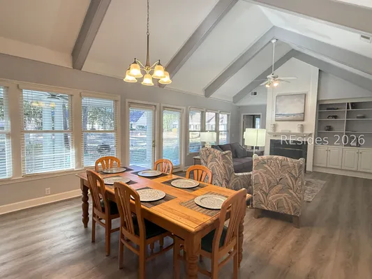 Property Slideshow image 3 of 27 | 32 aberdeen ct, Hilton Head Island, SC, 29926