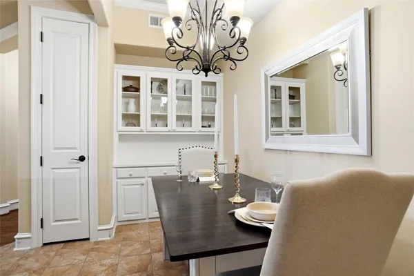 Property Slideshow image 3 of 19 | 301 watermere dr 414, Southlake, TX, 76092