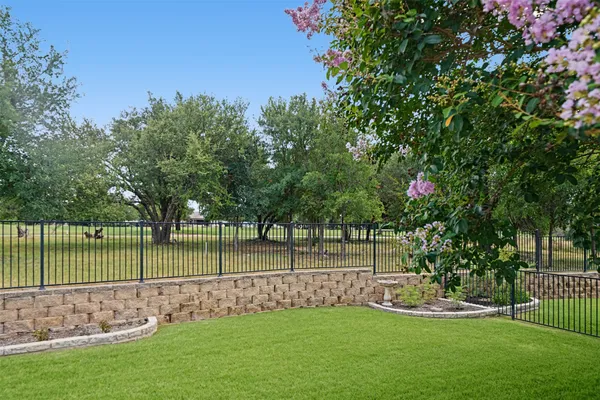 Property Slideshow image 2 of 40 | 206 mustang island trl, Georgetown, TX, 78633