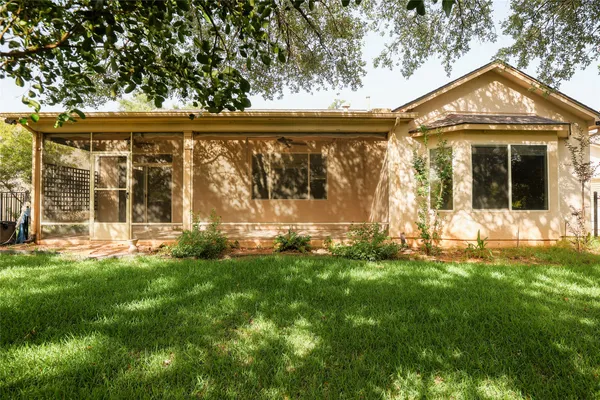 Property Slideshow image 2 of 14 | 225 red poppy trl, Georgetown, TX, 78633
