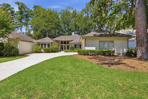 Property Slideshow image 2 of 37 | 12 golden hind dr, Hilton Head Island, SC, 29926