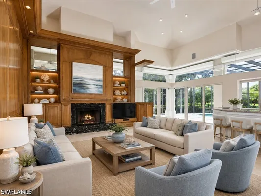 Property Slideshow image 2 of 27 | 695 ardmore ln, Naples, FL, 34108